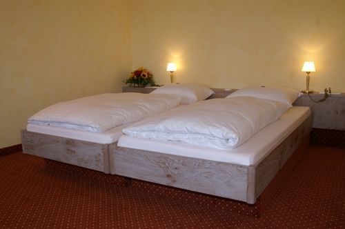 Dekra Congresshotel Wart Отель Альтенштайг