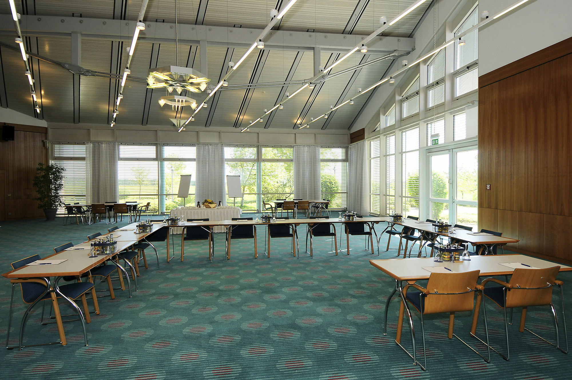 Dekra Congresshotel Wart Отель